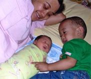 http://theurbanmama.com/pics/featured/2010/03/srieka.jpg