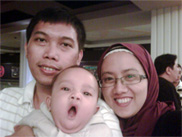 http://theurbanmama.com/pics/featured/2010/09/riska.jpg